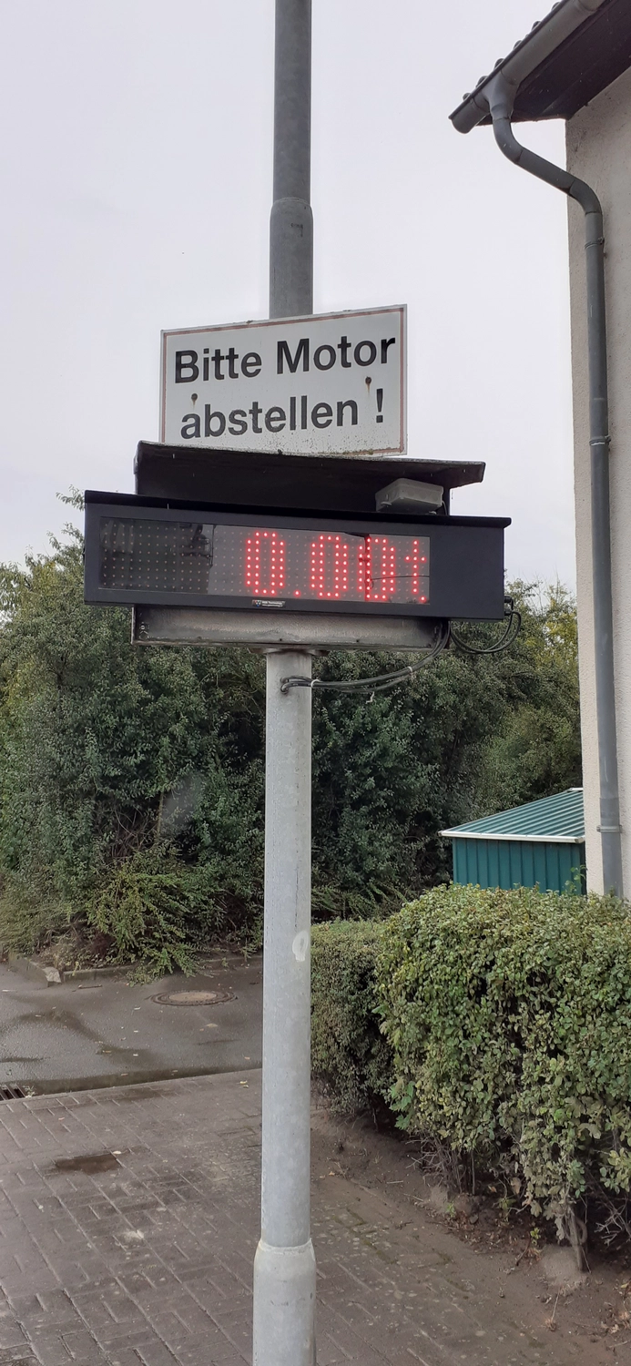 Bock - Eich- und Wägetechnik - Rote digitale Zahlen lesen